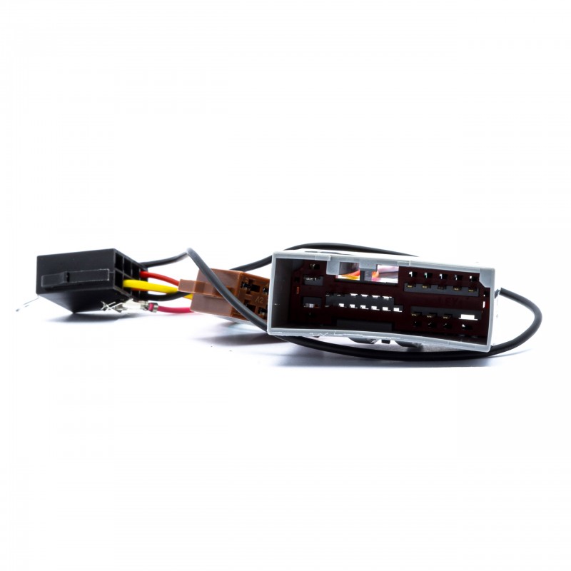 ISO Adaptér LAND ROVER Freelander II (2006-2014)