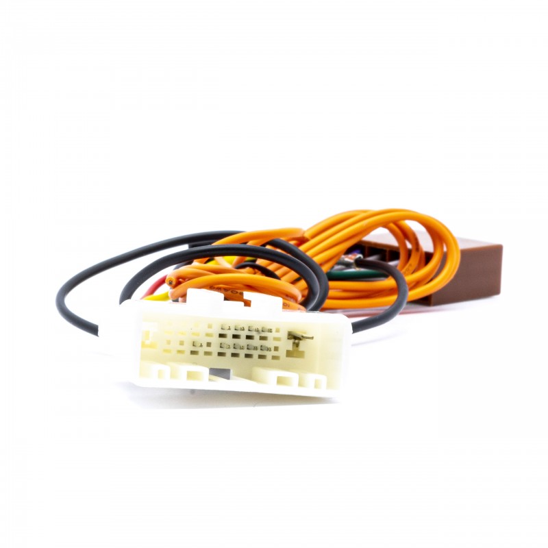 ISO Adaptér NISSAN (2006-)