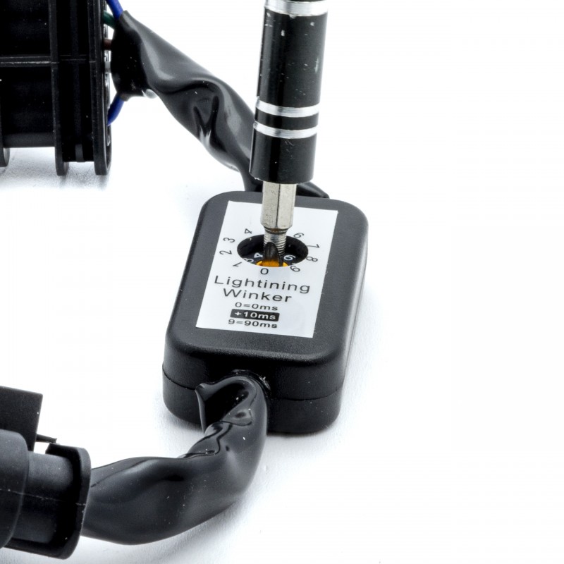 Adaptéry pro dynamické blinkry BMW 4 F33 LCI (5/2016-12/2019)