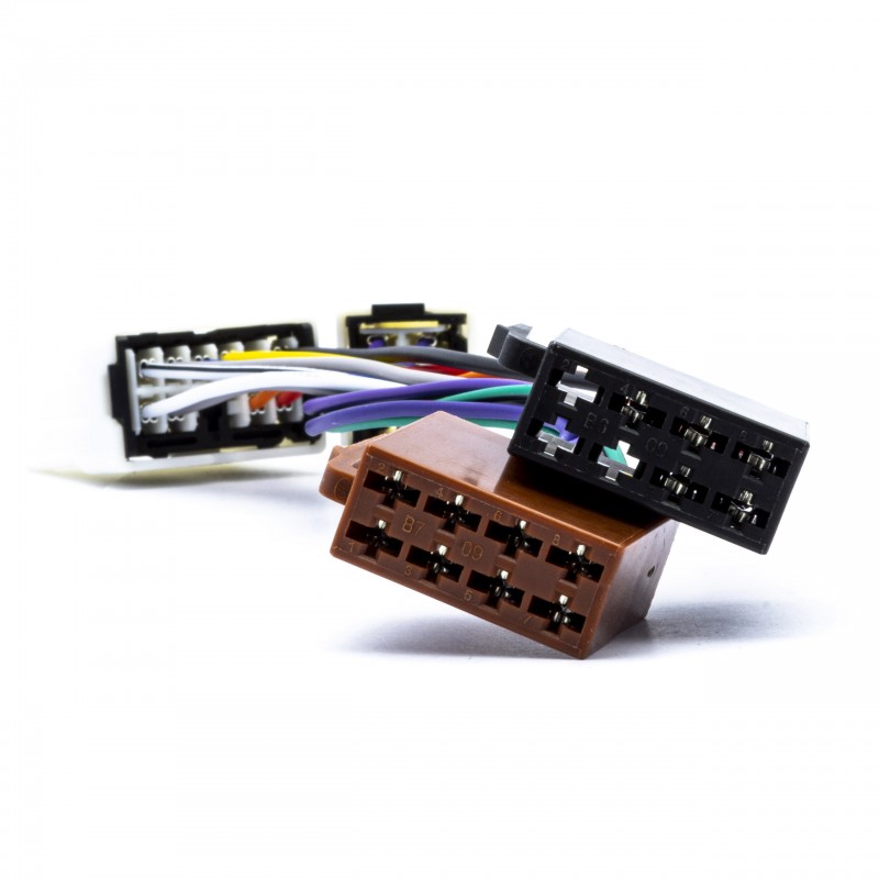 ISO Adaptér NISSAN (2003-)