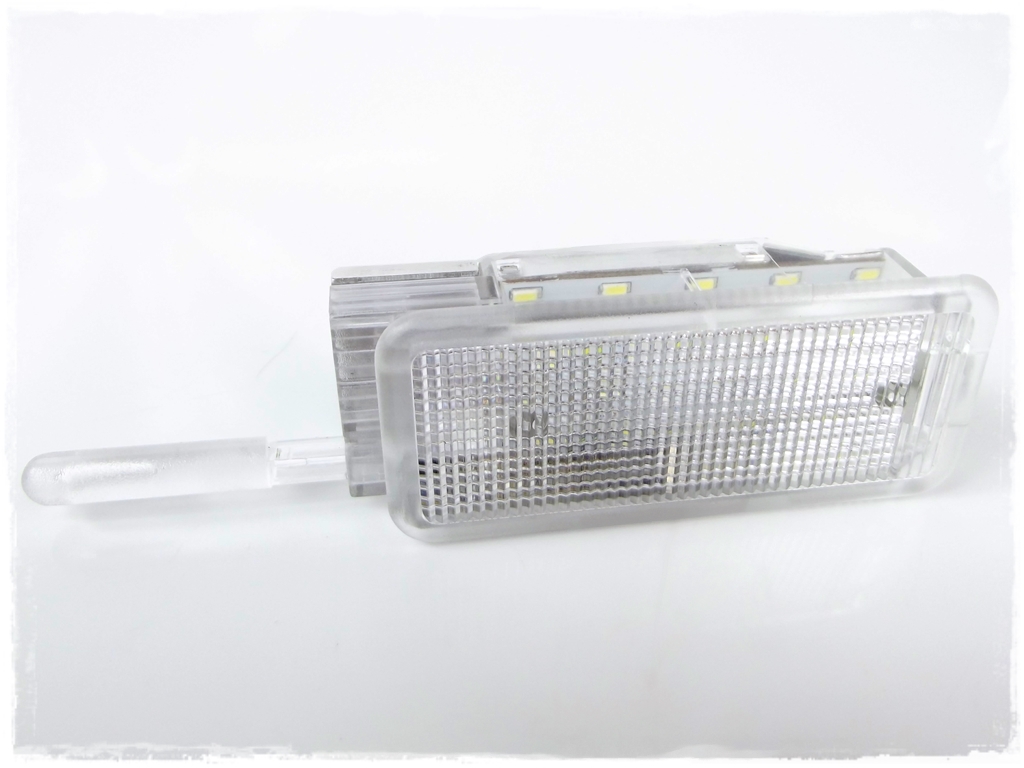 LED osvětlení schránky spolujezdce PEUGEOT 5008 (2009-NYNÍ)