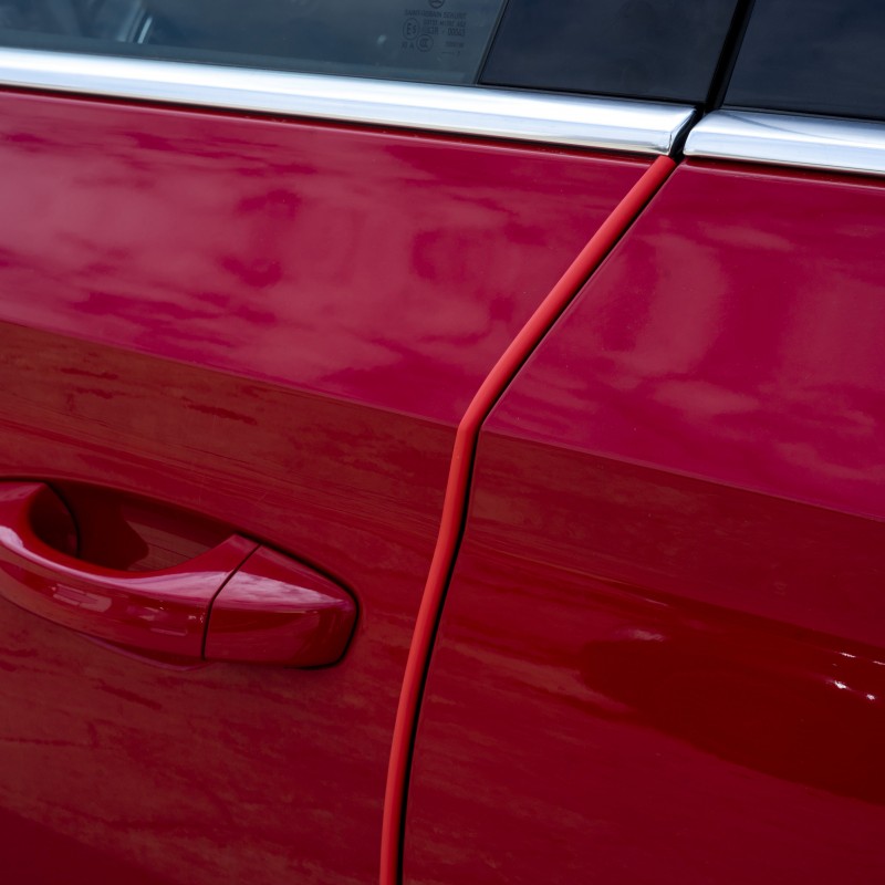 Ochranná lišta hran dveří auta (R)