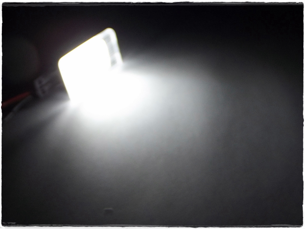 LED osvětlení dveří VOLVO C70 (1996-2013)