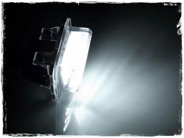 LED osvětlení SPZ MERCEDES E W212 FL (2013-2017)