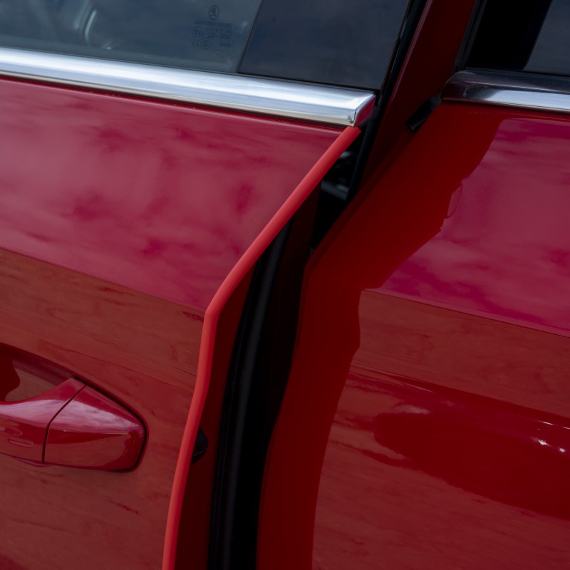 Ochranná lišta hran dveří auta (R)