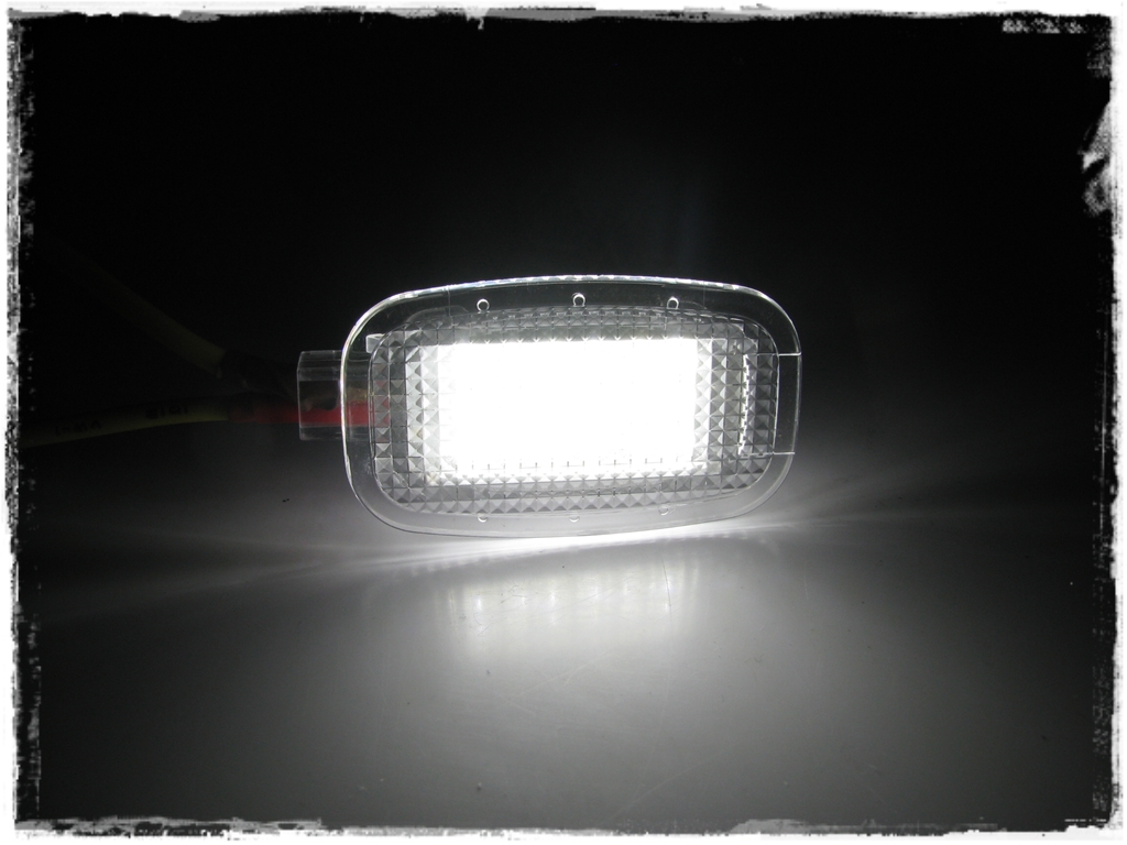 LED osvětlení interiéru MERCEDES R W251 (2005-2012)