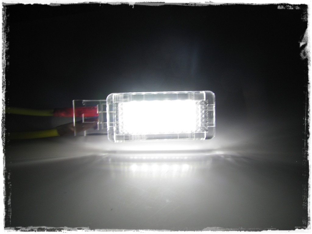 LED osvětlení kufru MAYBACH 57 W240 4D (2002-2013)