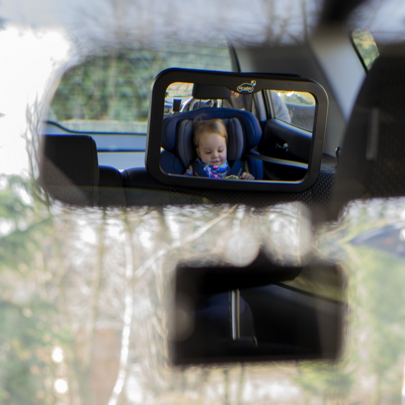 Dětské zpětné zrcátko na zadní sedadlo